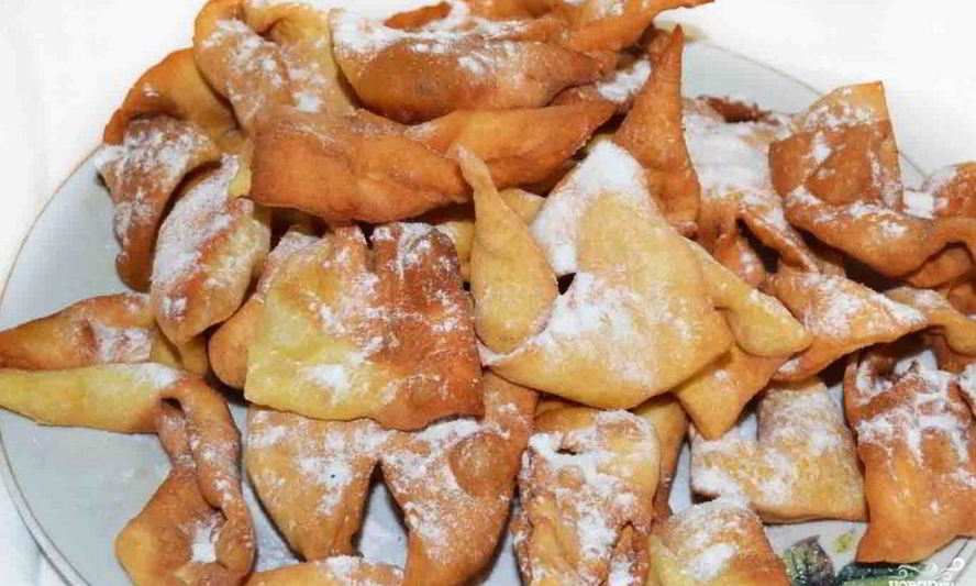 Рецепт хворост с водкой