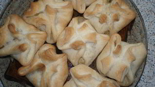 Конвертики из слоеного теста