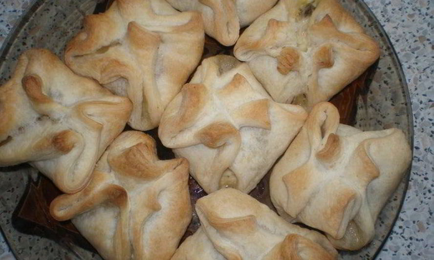 Рецепт конвертики из слоеного теста