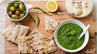 Армянский лаваш с зеленью