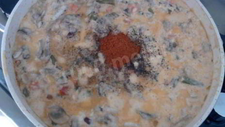 фаршированный овощами лаваш в духовке