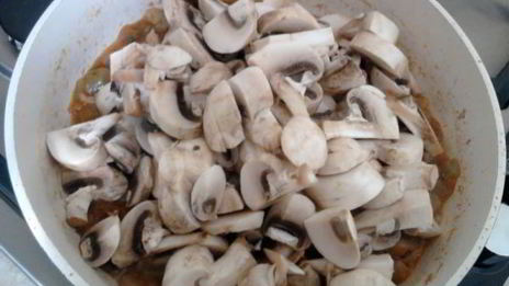 фаршированный овощами лаваш в духовке