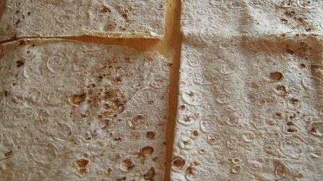 горячая закуска из лаваша с курицей и баклажанами