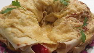 Лаваш с фаршем и сыром