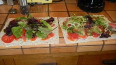 лаваш с семгой и огурцом