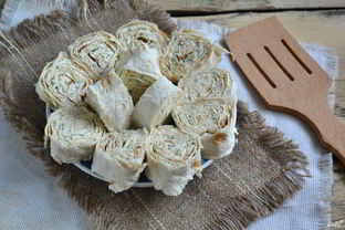 Лаваш с сыром и укропом