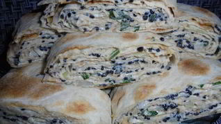 Лаваш с тунцом консервированным