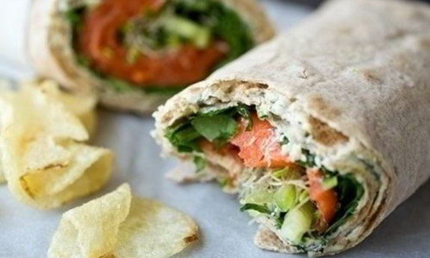 Рецепт ролл из лаваша с лососем и рукколой