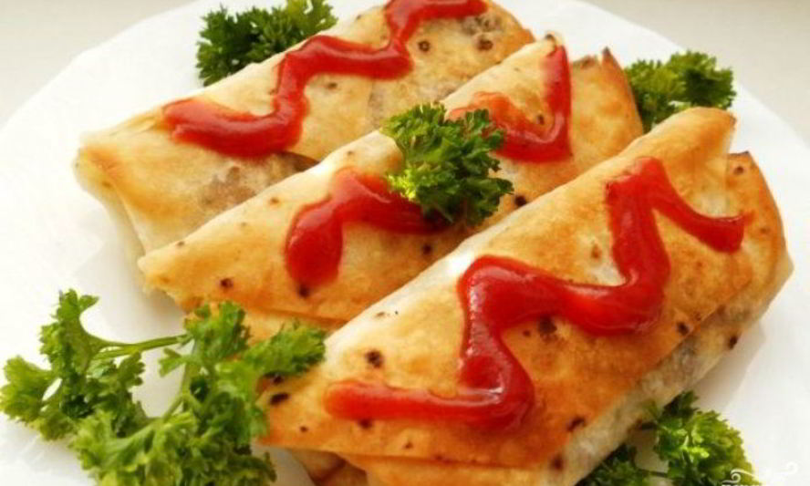 Рецепт рулетики из лаваша с грибами