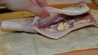 Рыба, запеченная в лаваше