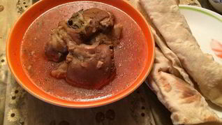 Свиная рулька в мультиварке с домашним лавашом