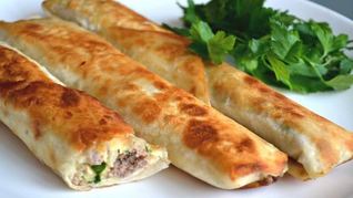 Сытный лаваш с начинкой в духовке