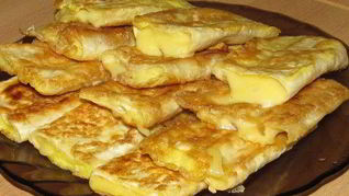 Сытный завтрак из тонкого лаваша