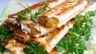 Трубочки из лаваша с начинкой