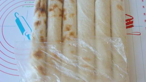 трубочки из лаваша с начинкой