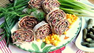 Закуска из фасоли в лаваше Сытная