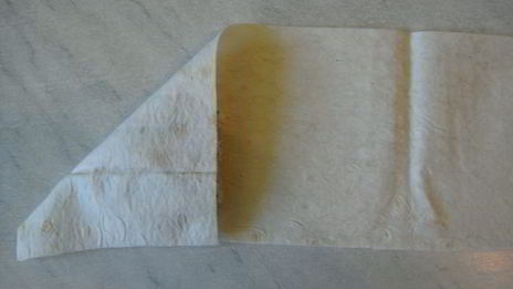 закуска из крабовых палочек в лаваше, обжаренная