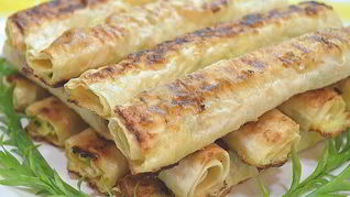 Жареный лаваш с сырной начинкой