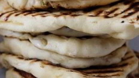 чесночные лепешки наан