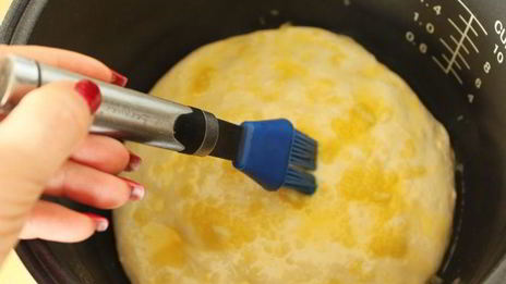 фокачча с маслинами и орегано