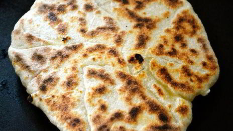 индийские лепешки наан с сыром