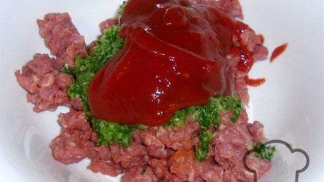 ламаджо — армянские хрустящие лепешки прослоенные мясным фаршем