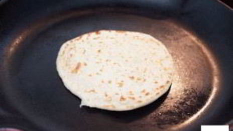 лепешки на кефире с начинкой