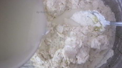 лепешки наан со специями и кинзой