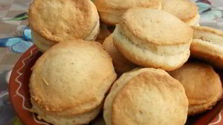 Сметанные лепешки в духовке