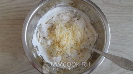 сырные лепешки на молоке на сковороде