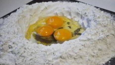 тонкие лепешки с зеленью