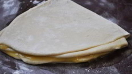 тонкие лепешки с зеленью