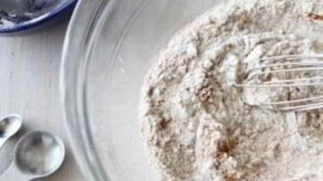 банановые маффины с медом и арахисовым маслом