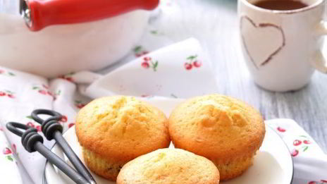 маффины с изюмом