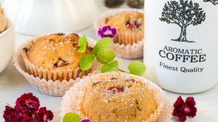 Маффины с клубникой и белым шоколадом