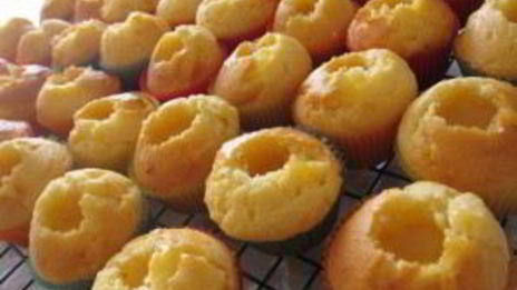 маффины с лимонным кремом и меренгой