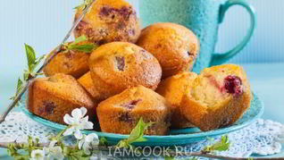 Маффины с вишней