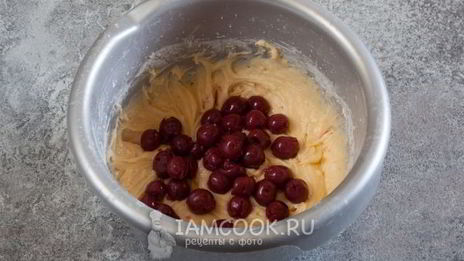 маффины с вишней