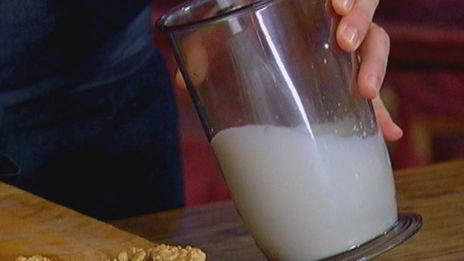 морковные маффины с грецкими орехами