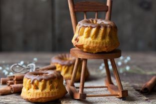 Морковные маффины с миндальной мукой и карамелью