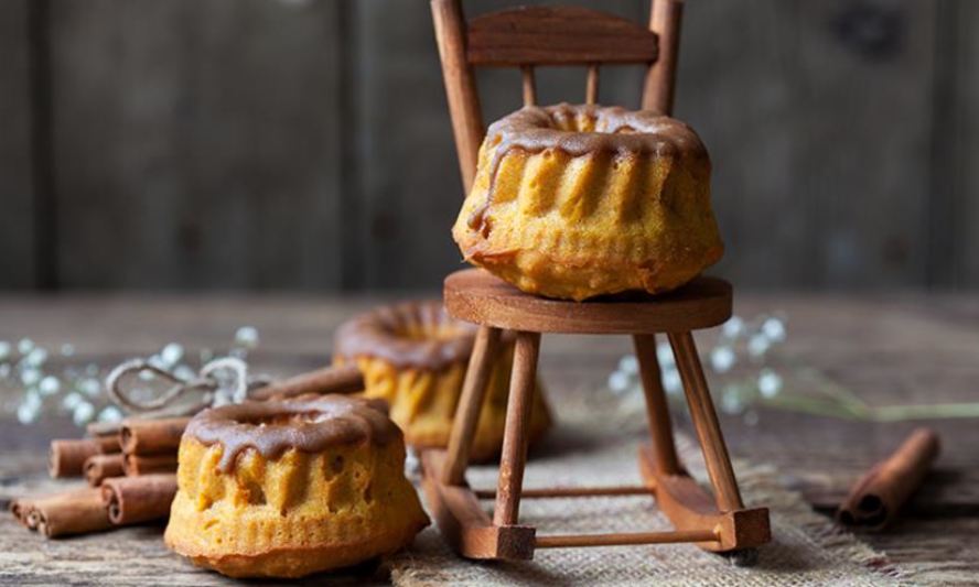 Рецепт морковные маффины с миндальной мукой и карамелью