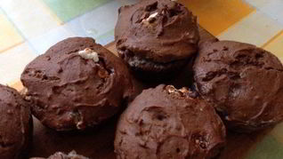 Шоколадные маффины из гречневой муки с бананами