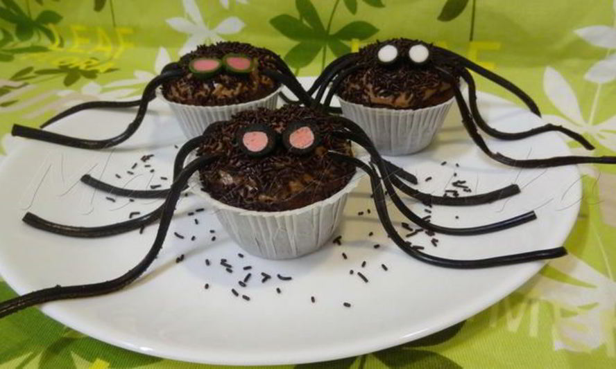 Рецепт шоколадные маффины паучки
