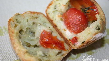 сырные маффины с помидоркой черри