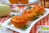 Закусочные маффины с кабачком и сыром