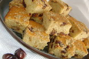 Манник с финиками и халвой