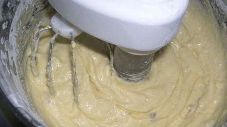 манник с изюмом в мультиварке