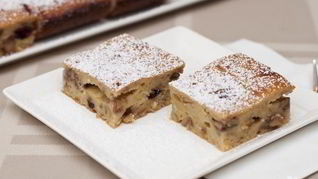 Манник с орехами