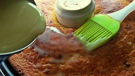 творожный манник со сгущенкой