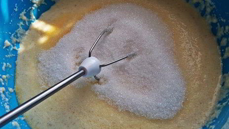 творожный манник со сгущенкой